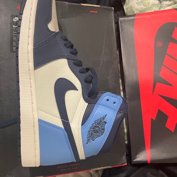 AJ1 RETRO HIGH OBSIDIAN - Picture 1 of 10